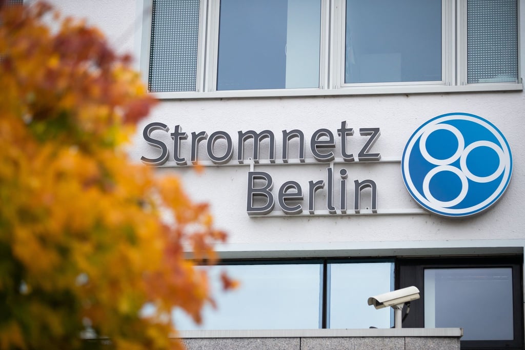 Das Logo am Hauptsitz der Stromnetz Berlin GmbH.