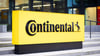 Das Logo der Continental AG ist vor der Unternehmenszentrale des Automobilzulieferers zu sehen.