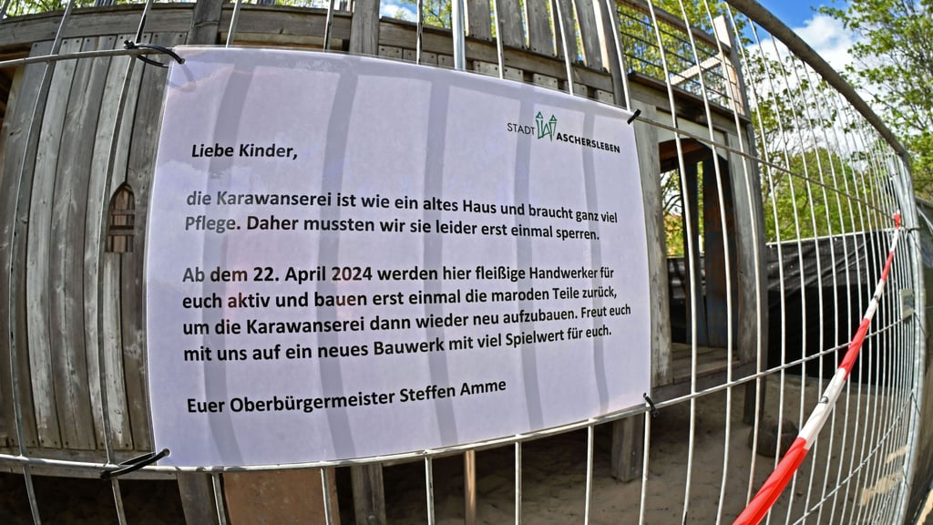 Spielen auf der Karawanserei auf der Ascherslebener Herrenbreite ist erst einmal Geschichte, das Spielgerät wurde gesperrt.