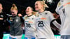 Die deutschen Handballerinnen feiern die erfolgreiche EM-Qualifikation. Nun stehen die Gegner in der Vorrunde fest.