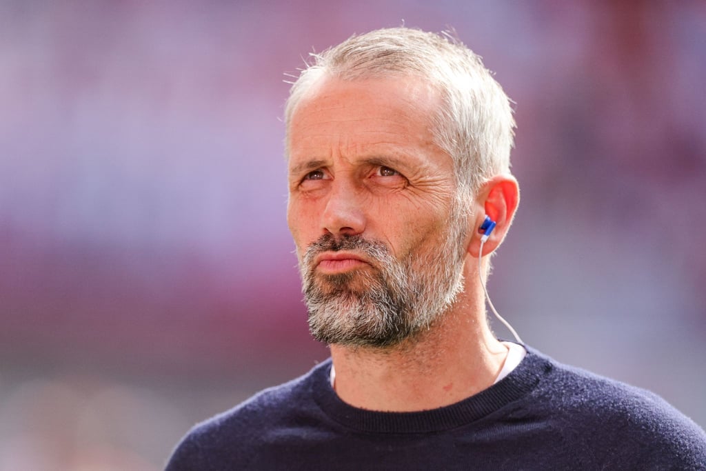 Leipzigs Trainer Marco Rose kommt zum TV-Interview ins Stadion.