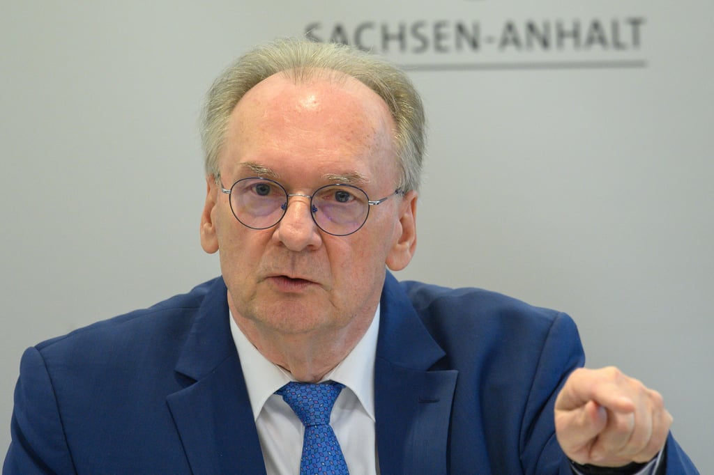 Die Partei von Ministerpräsident Haseloff liegt laut aktueller Umfrage wieder vor der AfD auf Rang eins in Sachsen-Anhalt.