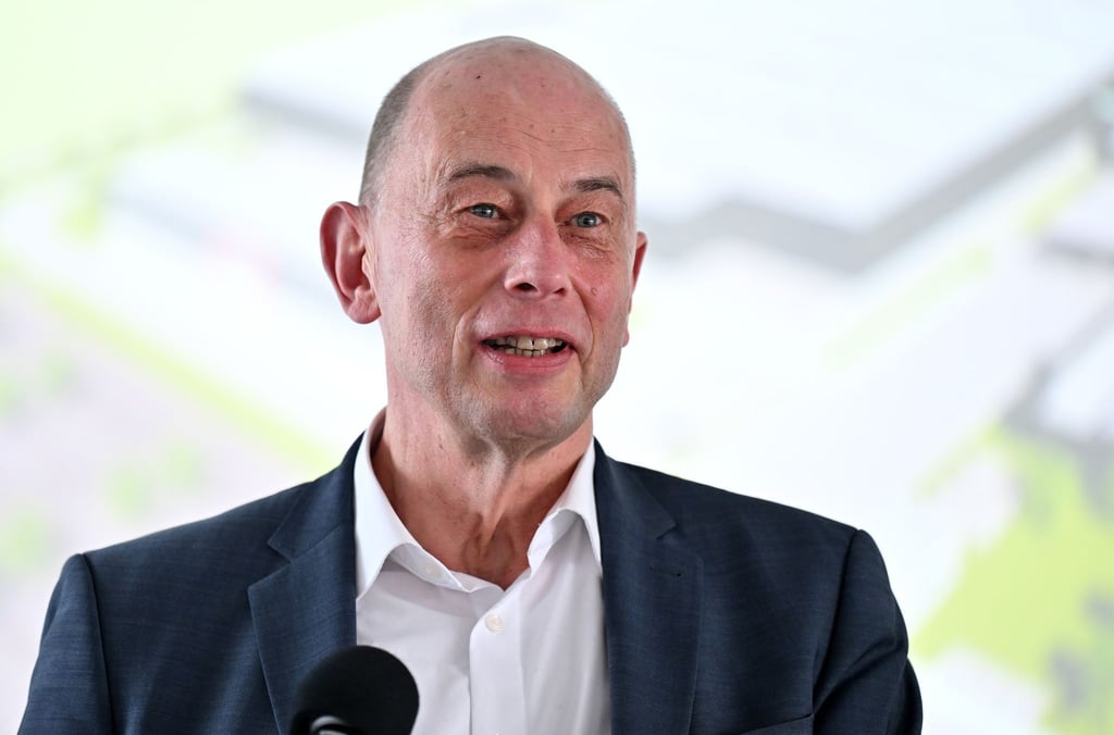 Wolfgang Tiefensee (SPD), Wirtschafts- und Wissenschaftsminister von Thüringen.