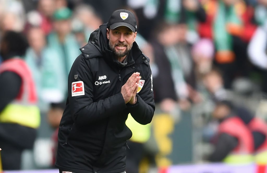 Stuttgarts Trainer Sebastian Hoeneß hat beim VfB noch einen Vertrag bis zum Sommer 2027.