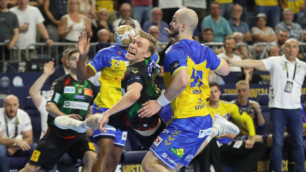 Es war die Geschichte des Endspiels 2023: Trotz verletzter Schulter lief Gisli Kristjansson gegen Kielce auf. Sechs Tore erzielte der Isländer. Im Viertelfinale kommt es für den SCM zum Wiedersehen mit dem polnischen Meister.