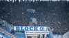 Der Gästeblock in Rostock war mit Fans des 1. FC Magdeburg ausverkauft, die Stimmung im Stadion war weitgehend friedlich und gut.