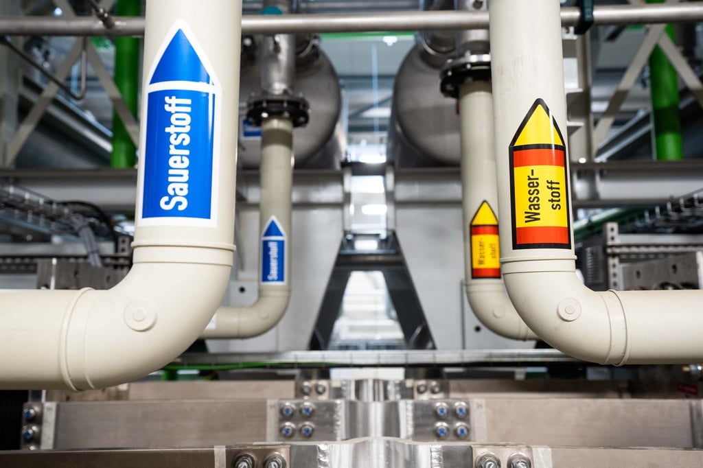 Deutschland und die EU laufen nach einer kürzlich veröffentlichten Studie Gefahr, ihre eigenen Wasserstoffziele zu verfehlen. Sauberer Wasserstoff als Energieträger sei zum Erreichen der globalen Klimaziele unverzichtbar.