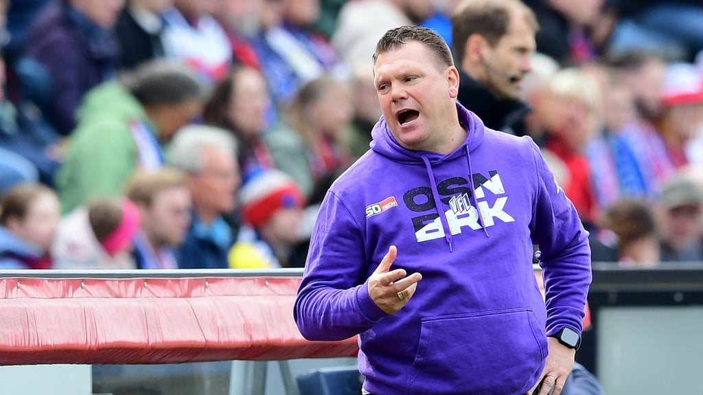 Uwe Koschinat hat als Trainer beim VfL Osnabrück eine Zukunft – unabhängig vom Klassenerhalt in der 2. Bundesliga.