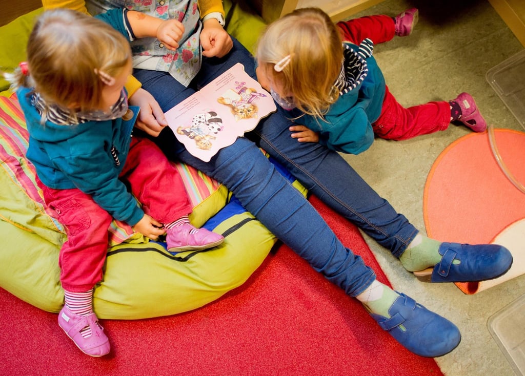 Müssen Eltern für die Betreuung ihrer Kinder in Halle künftig mehr zahlen?