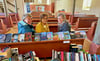Gudrun Meilick,  Karin  Kremer und  Rita  Günther  (von links) sind die  guten  Seelen  der Bücherkirche.