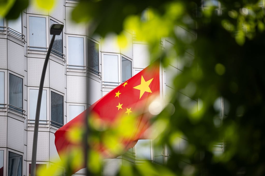China fordert Deutschland auf, „damit aufzuhören, den Spionagevorwurf auszunutzen, um das Bild von China politisch zu manipulieren und China zu diffamieren.“