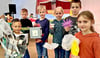 Till (6, von links), Mads (7), Paul (8), Sophie (8), Collin (9) und Paula (9) haben sich am jüngsten Schulwettbewerb beteiligt. 