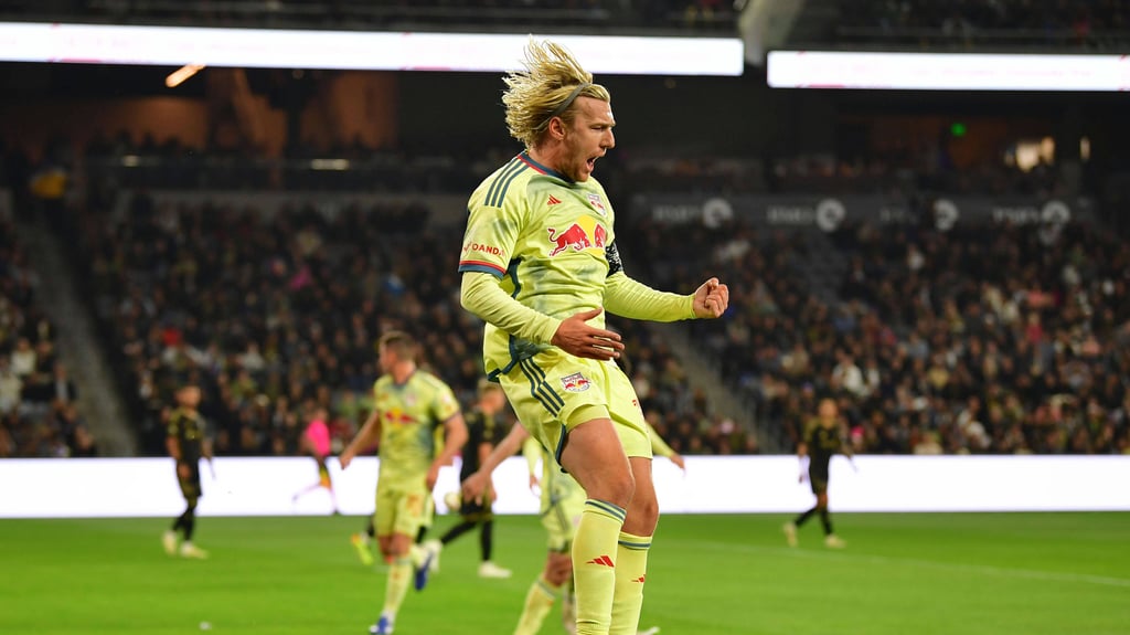 Emil Forsberg feiert sein Tor gegen LA.