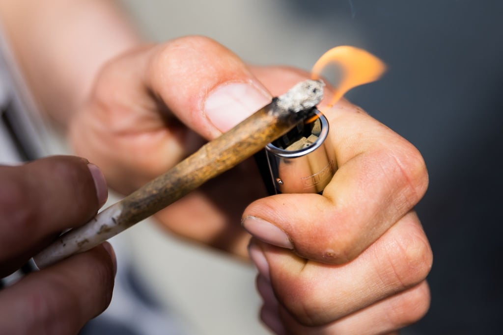Aufhören statt anzünden: Eine Cannabisabhängigkeit kann auch ohne professionelle Hilfe überwunden werden. Die Erfolgswahrscheinlichkeit ist aber stark von individuellen Faktoren abhängig.