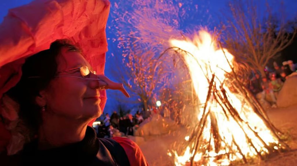 Wegen Corona und Bauarbeiten konnte die Walpurgisnacht mehrere Jahre nicht auf dem Hexentanzplatz in Thale stattfinden. Jetzt geht es aber wieder los.