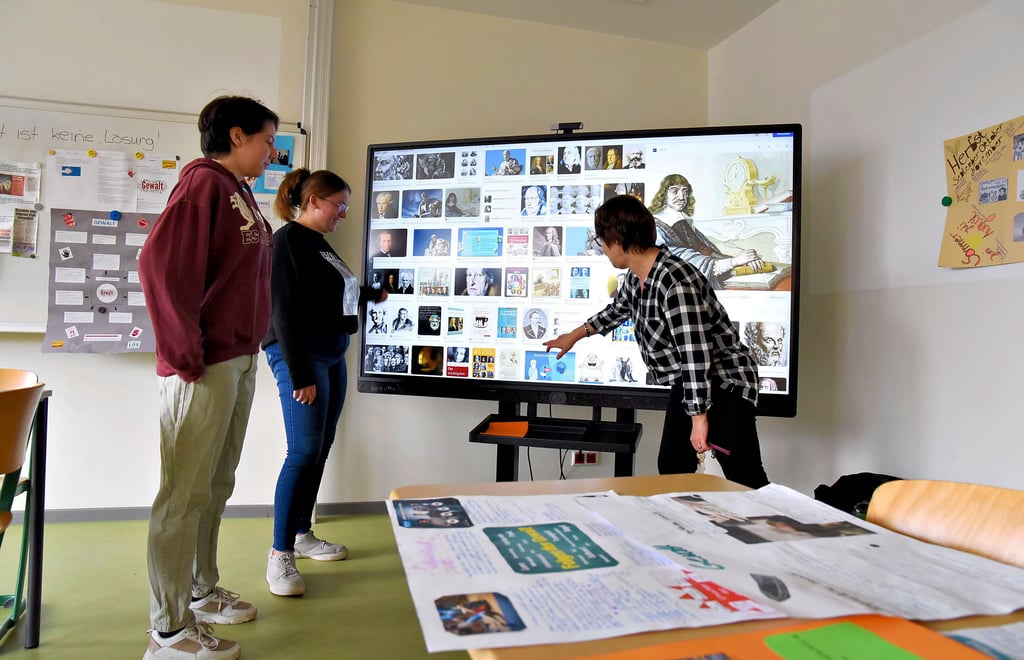 Die neuen Räume in der Sekundarschule „Völkerfreundschaft“ sind mit modernster Technik ausgestattet.