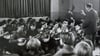 Auftritt des Mandolinenorchesters der Polytechnischen Oberschule Rottleberode im Jahr 1963. 