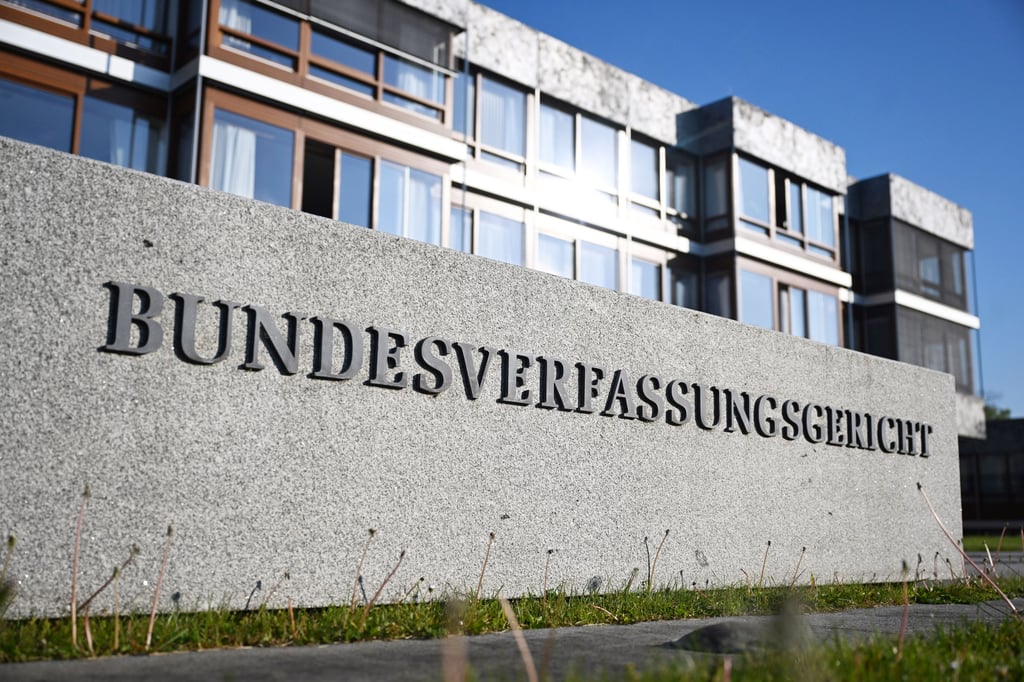 Symbolfoto: Der Landkreis Mansfeld-Südharz wird beim Bundesverfassungsgericht Verfassungsbeschwerde einlegen.