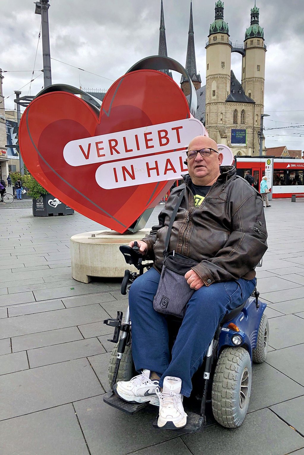 Uwe  Willamowski liebt Halle, besonders dern HFC. 