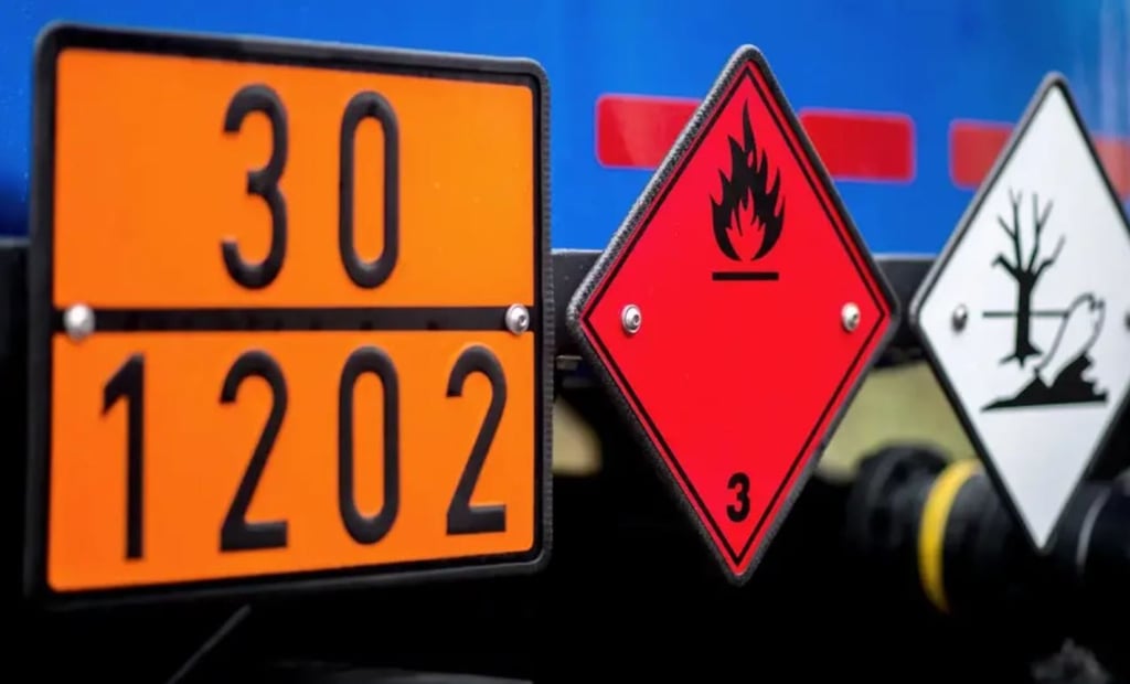 Ein ungekennzeichneter Gefahrguttransport geriet auf der A9 bei Bad