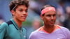 Rafael Nadal (r) erteilte dem erst 16 Jahre alten US-Amerikaner Darwin Blanch in Madrid eine Lehrstunde.