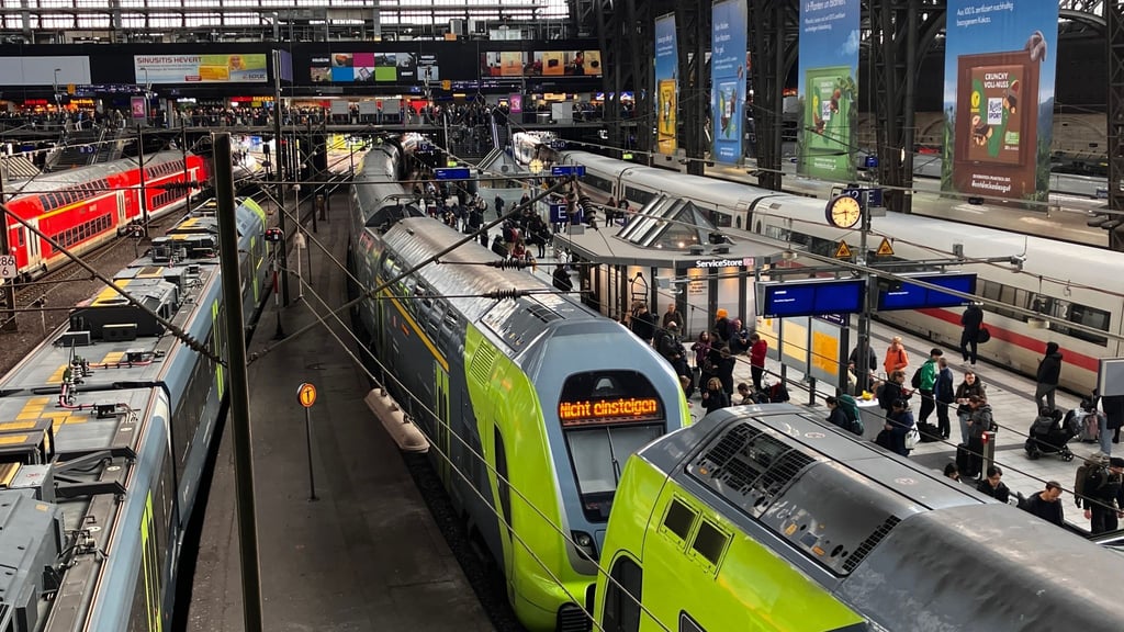 Injured: Accident with a construction train – chaos at Hamburg Central Station
