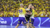 Viertelfinale der Handball Champions League: Magnus Saugstrup musste gegen Artsem Karalek (l.) und Michal Olejniczak, der sich kurz vor Ende am linken Knie verletzte, um jeden Wurf kämpfen.
