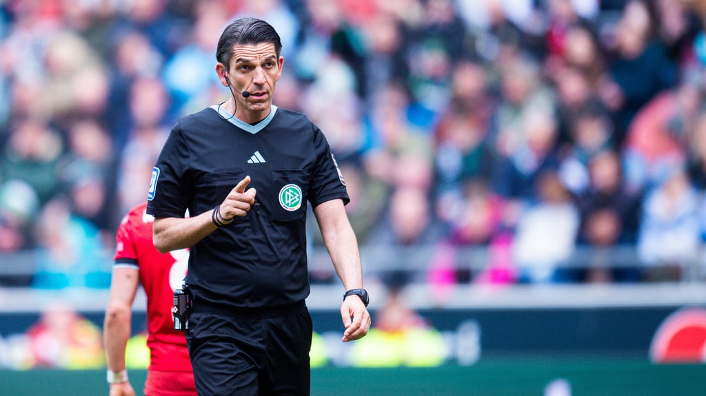Schiedsrichter Deniz Aytekin wird das Bundesliga-Heimspiel von RB Leipzig gegen Borussia Dortmund am Samstag leiten.