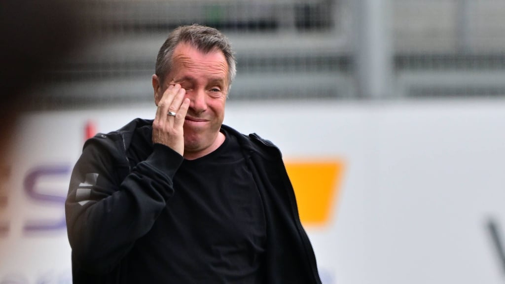 Markus Kauczinski darf mit sofortiger Wirkung den SV Wehen Wiesbaden nicht mehr trainieren.