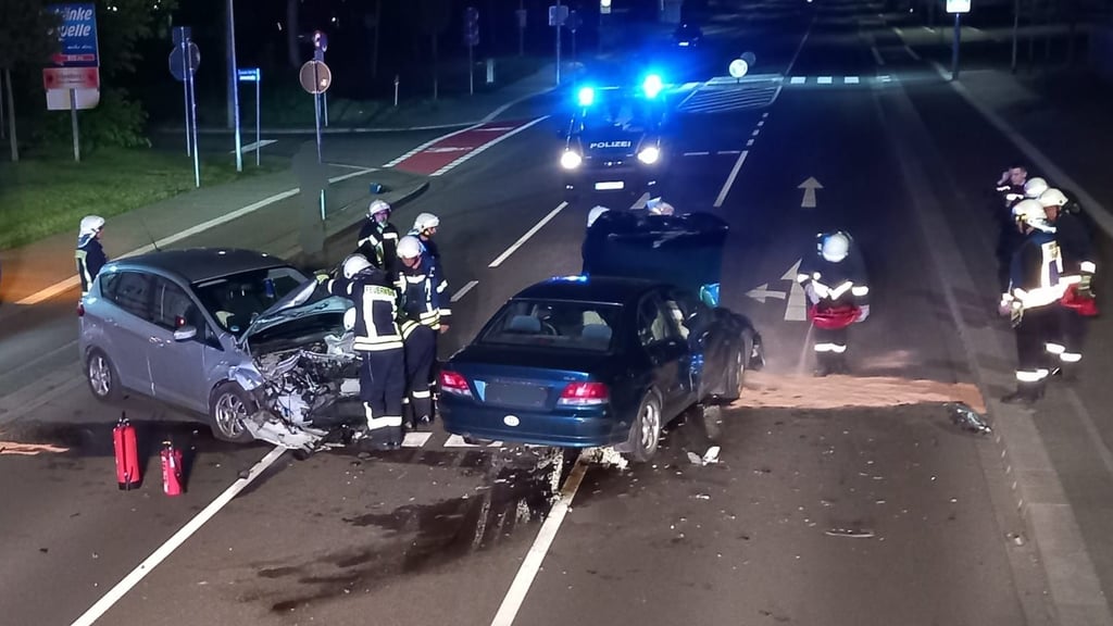 Die Feuerwehr war im Einsatz auf der Geschwister-Scholl-Straße in Genthin.