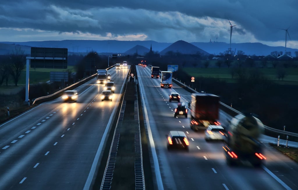 An der Autobahn 38 wird jetzt bei Allstedt in Richtung Göttingen gearbeitet.