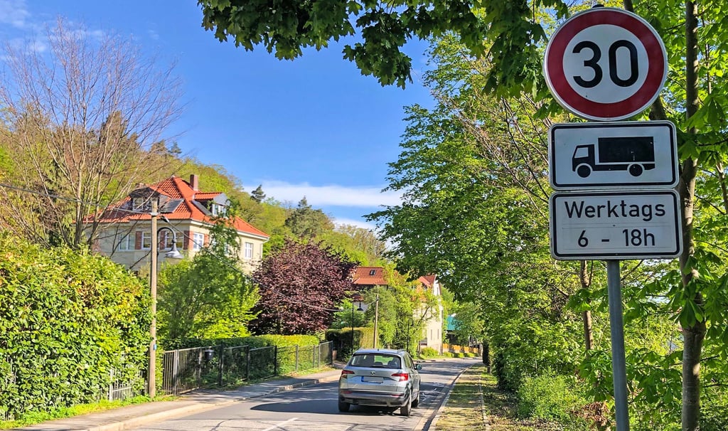 Am Ortseingang Bad Suderode aus Richtung Friedrichsbrunn gilt Tempo 30 für Lkw.