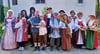 Die Kostüme sitzen: Die Theatergruppe Raßnitz ist bereit für die Premiere am 4. Mai in der Kirche Raßnitz. 