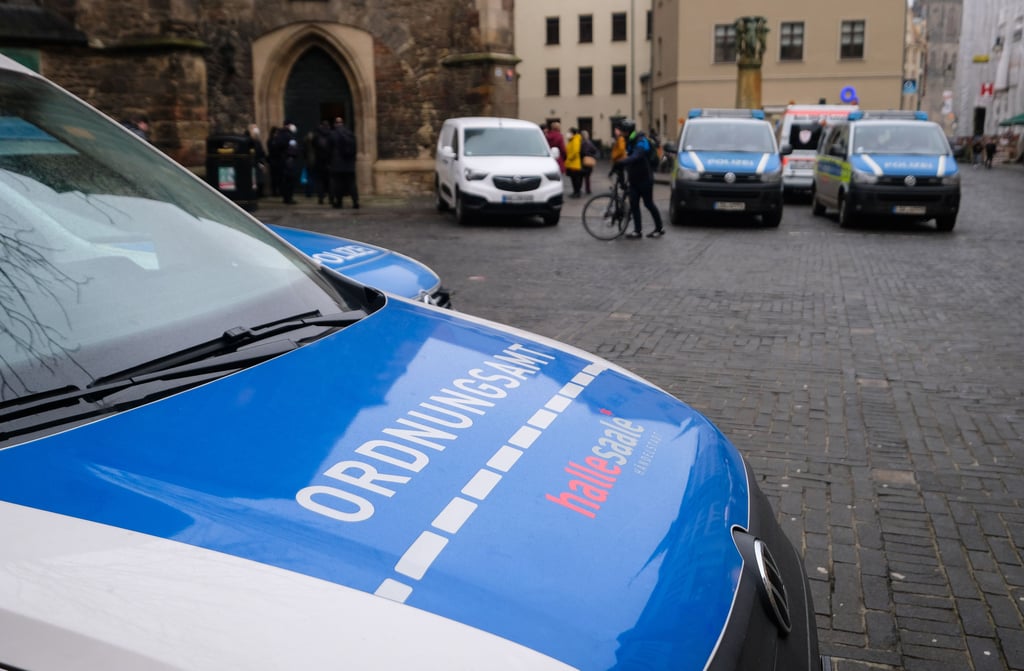 Das Ordnungsamt in Halle ist rund um die Uhr im Einsatz.