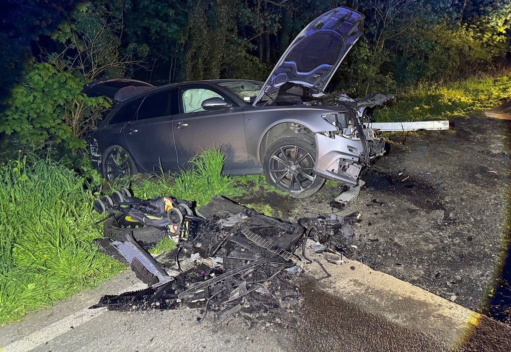 Zwischen Jahrstedt und Böckwitz im Altmarkkreis Salzwedel ist es zu einem folgenschweren Unfall gekommen.