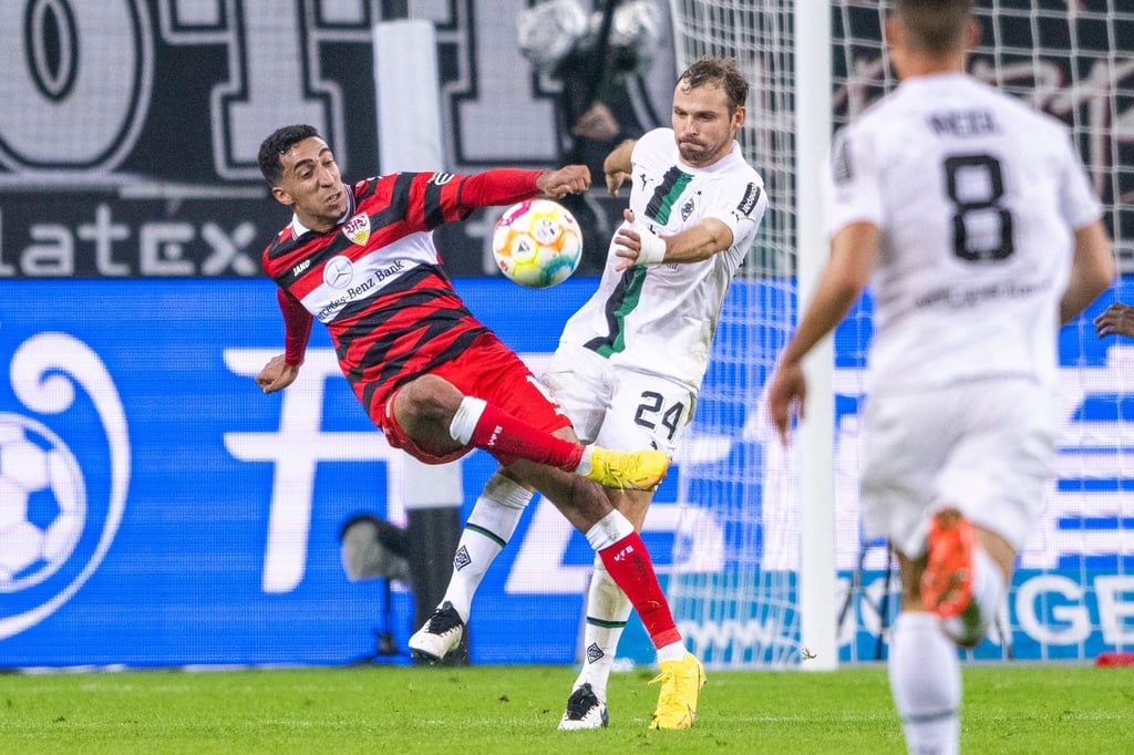 Mönchengladbachs Tony Jantschke (M.) beendet im Sommer seine Spieler-Karriere und wechselt in den Trainerstab.