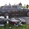 Bei Dedeleben im Harz ereignete sich ein folgenschwerer Unfall zwischen einem Motorradfahrer und einem Auto.
