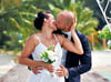 Nadin und Niklas bei ihrer Hochzeit am Strand von Malaysia