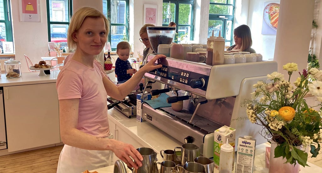 Sophie Schremmer im „Vanillekind“: Die Genthinerin lebt in Magdeburg ihrem Traum vom eigenen Café.