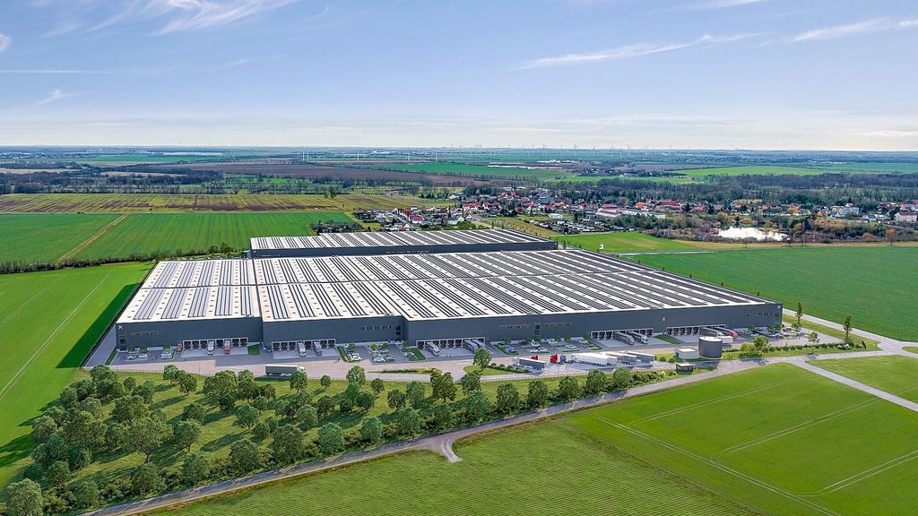 In Salzfurtkapelle plant das Unternehmen P3 mit einem großen Gewerbepark. Die Visualisierung zeigt den ersten Bauabschnitt.