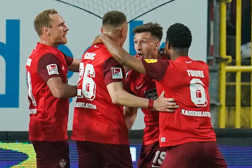 Kaiserslautern feierte im Kampf um den Klassenverbleib einen wichtigen Sieg.