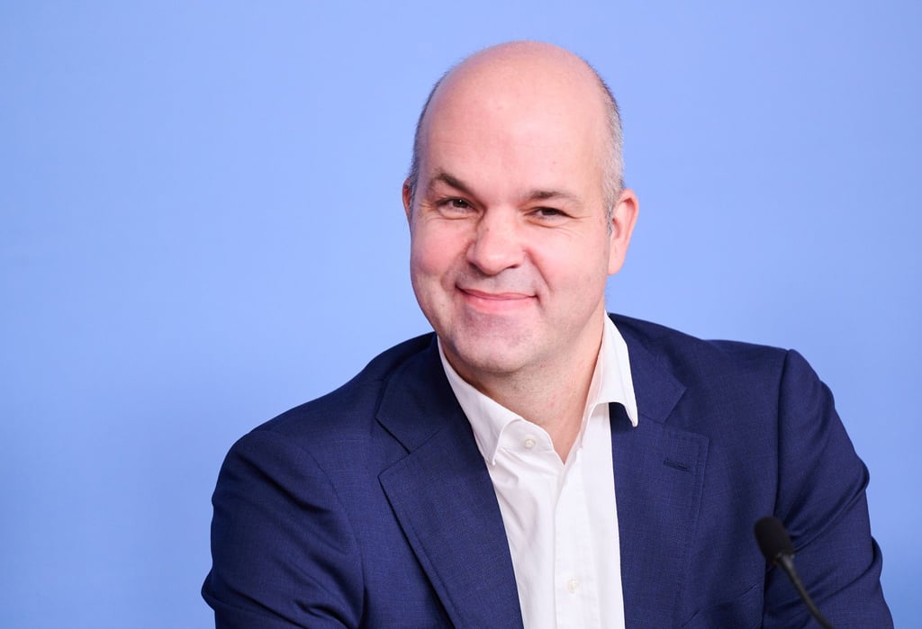 Marcel Fratzscher erklärt, wie die Gender Pay Gap geschlossen werden kann.