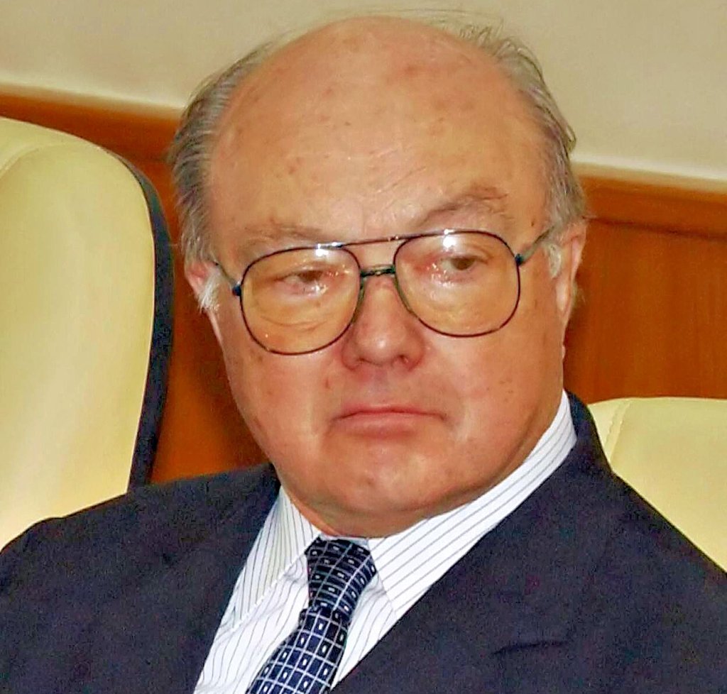 Ex-US-Botschafter Jack F. Matlock präsentiert 2005 in Moskau sein Buch über die Präsidenten Ronald Reagan und Michael Gorbatschow.