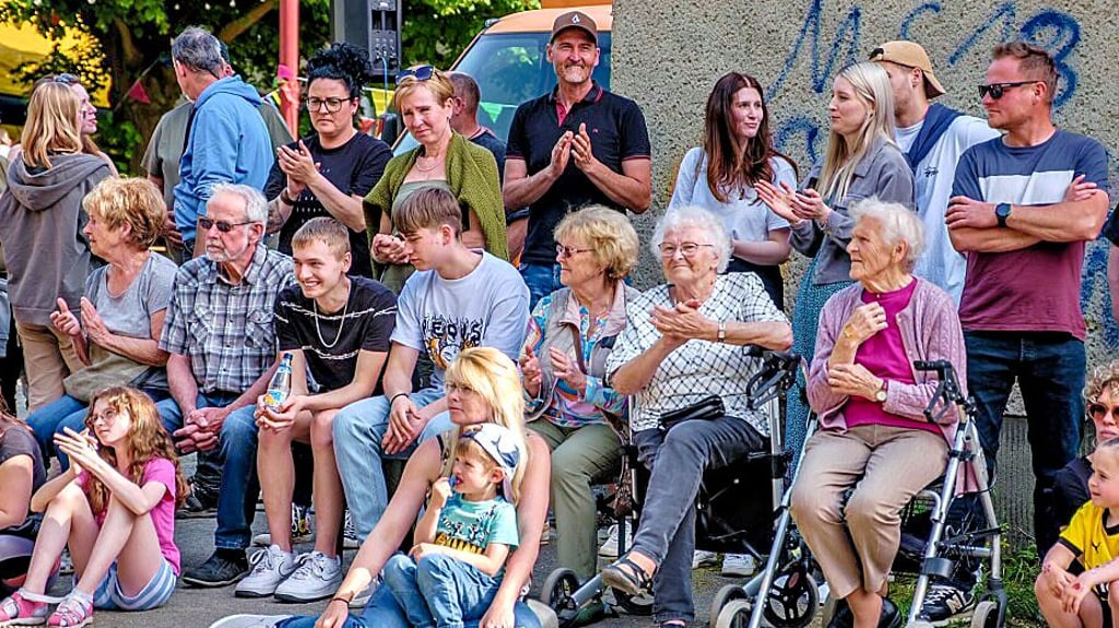 Das Wartenburger Publikum spendete viel Applaus und feuerte alle Athleten an.