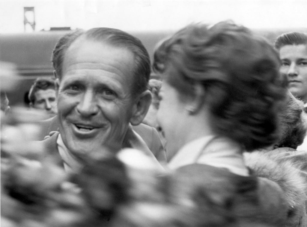 Dem langjährigen Bundestrainer Sepp Herberger wird eine besondere Ehre zuteil.