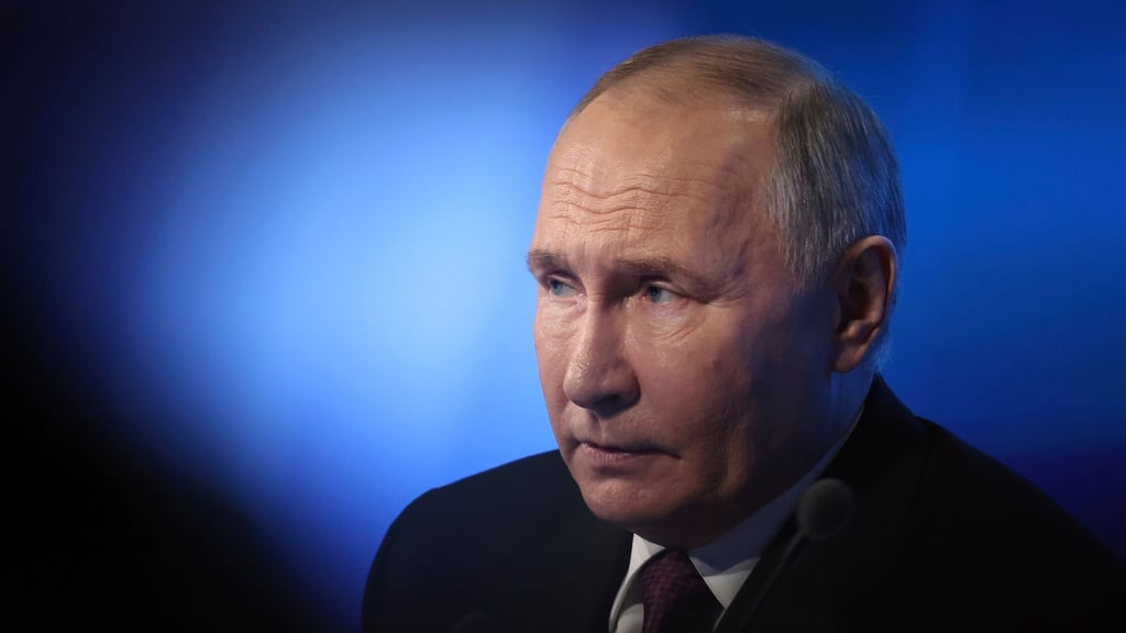 It’s not just the war that’s bothering Putin
