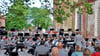 Das Benefizkonzert des Heeresmusikkorps Neubrandenburg am Fuße des Havelberger Domes in Havelberg lockt stets viele Besucher an. 