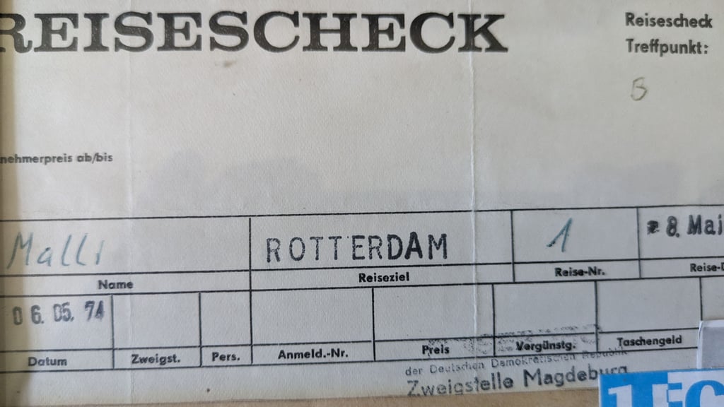 Der Reisechek des DDR-Reisebüros zum Besuchs des Finals in Rotterdam am 8. Mai 1974