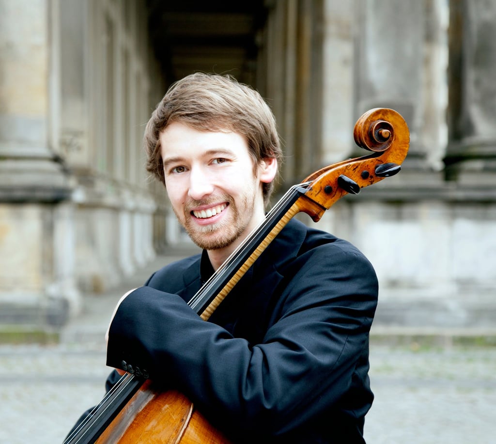 Beim 7. Sinfoniekonzert in Dessau mit dabei: der Cellist Valentino Worlitzsch
