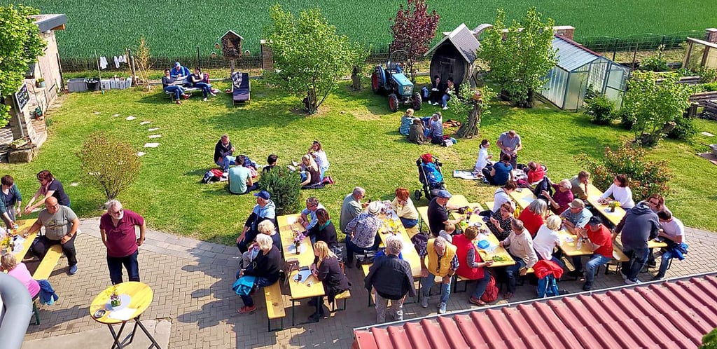 Impression aus dem Weingut von Johannes Beyer in Dorndorf: Gemütlichkeit ist auch hier – wie an den meisten anderen UWE-Stationen – Trumpf!